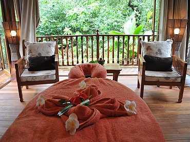 SPA TREATMENT ROOM