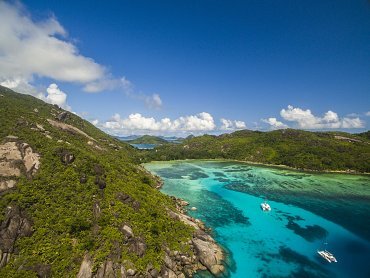 AERIAL VIEW OF CATAMARANS & SURROUNDING ISLANDS