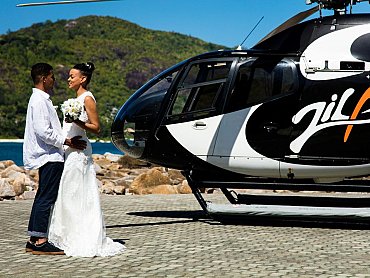 COUPLE ON HELIPAD AT CAP LAZARE (3)