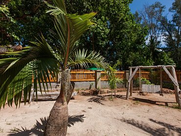 HOTEL LANDCAPE_ANSESEVEREBEACHVILLA_LADIGUE