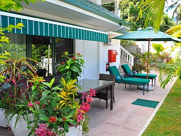 HANNEMAN HOLIDAY RESIDENCE-Outside view