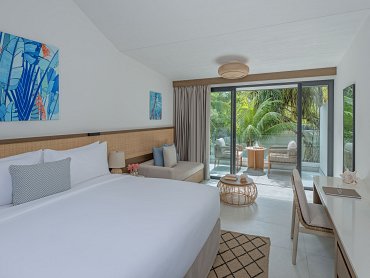 Avani_Plus_Barbarons_Seychelles_Guest_Room_Garden_View_Balcony_Room_1