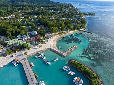 La Digue Jetty Drone _viaggidinozze (1)