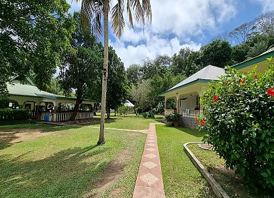 Chalet_bamboo_Vert_exterior Chalet_bamboo_Vert_exterior